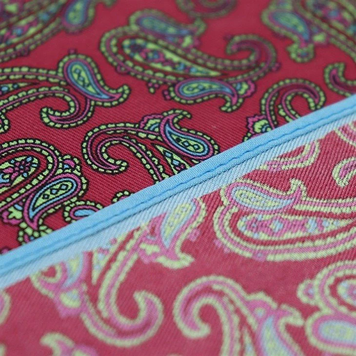 5 Green Paisley Pocket Square(001)